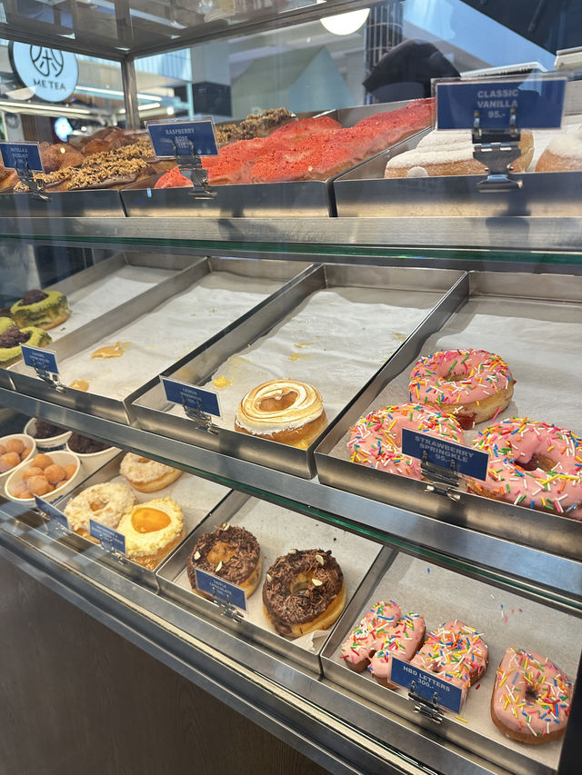Drop by Dough : คาเฟ่โดนัท&คอฟฟี่ สาขาใหม่ CTW