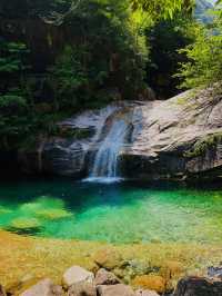 Jewel of Huangshan: Emerald Valley