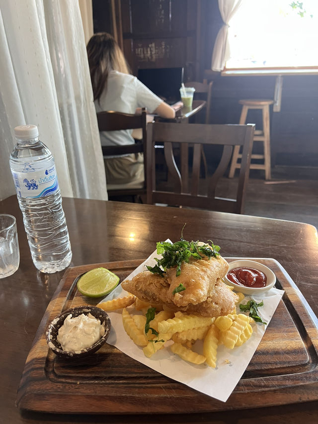 Wooden House Cafe ลำปาง