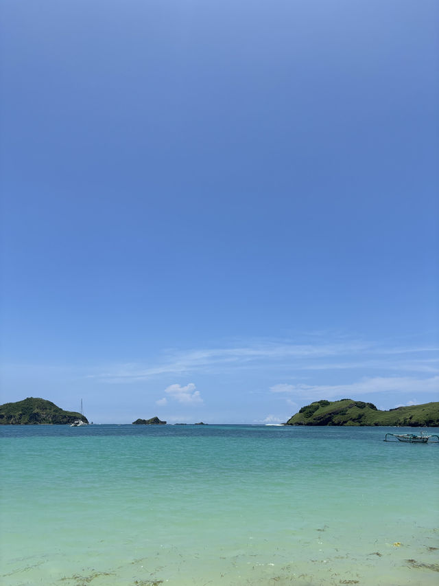 Why Tanjung Aan Beach Belongs on Your Bucket List 🏝️✨