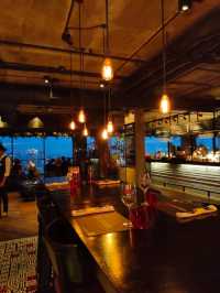【バンコク】Scarlett Wine Bar & Restaurant