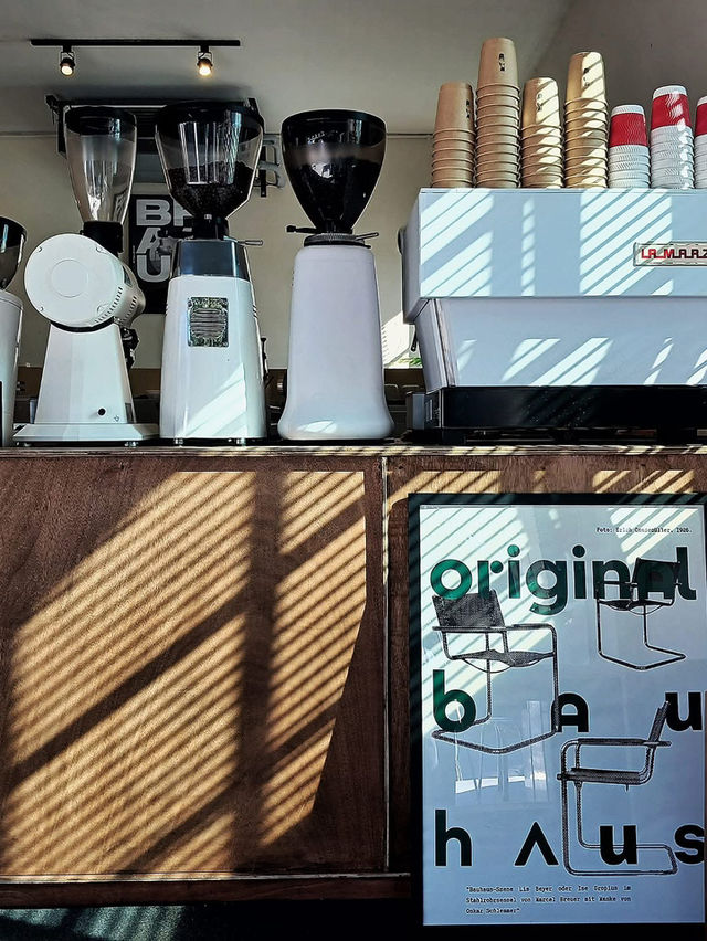 Fav. coffee. roaster - UniLoft.