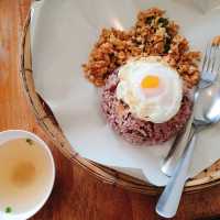 ร้านกะเพราอโยธยา - สกลนคร 🌶🌶