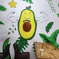 【コチ/インド】アボカドが山積み！スムージー屋🥑
