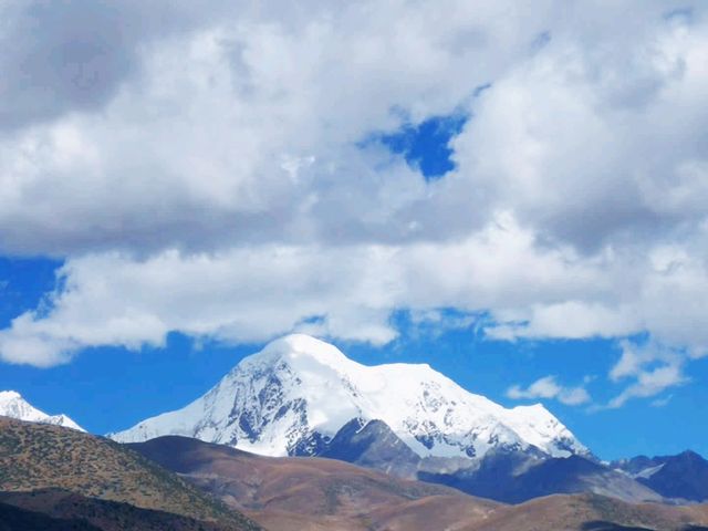 中國西藏日喀則著名景點卓木拉日雪山旅行攻略，適合打卡拍照📸