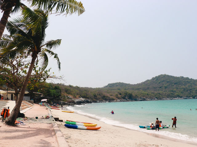 หาดถ้ำพัง เกาะสีชัง
