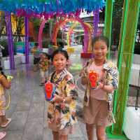 สาดน้ำสุดมันส์ที่เดอะมอลล์บางแค