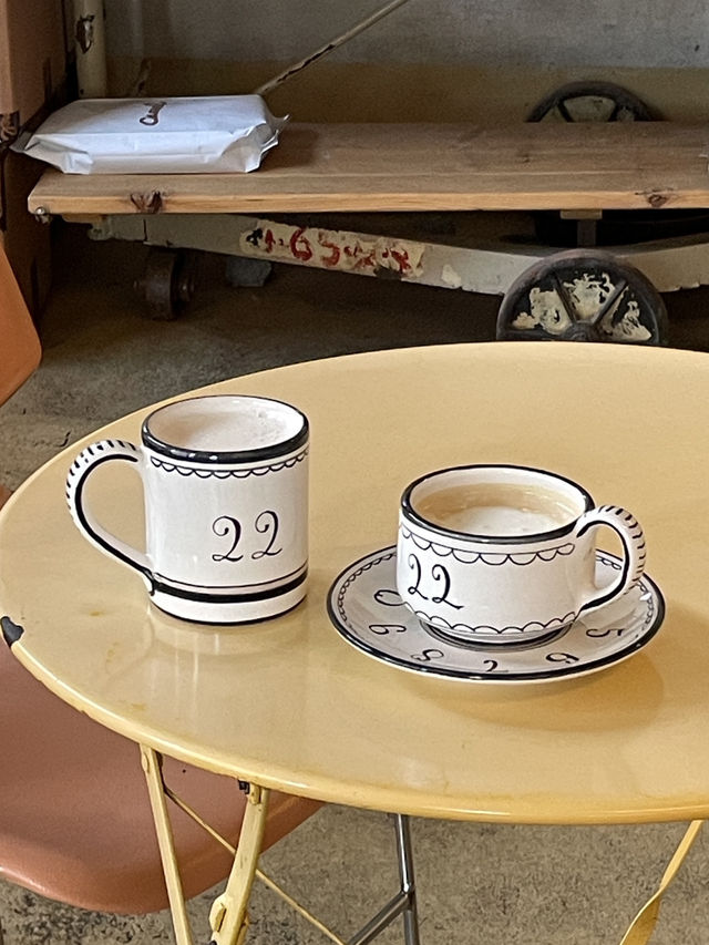 Camelcoffee色んな店舗あるけどソンスのこの店舗がダントツで店内可愛かった..