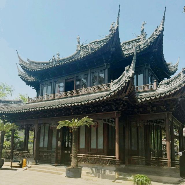 Hidden Haven: The Charm of Yuyuan Garden