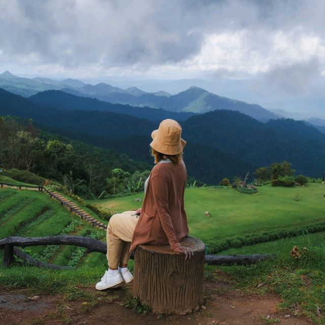 จุดกางเต็นท์บรรยากาศดี วิวเขาธรรมชาติ ห้วยน้ำดัง
