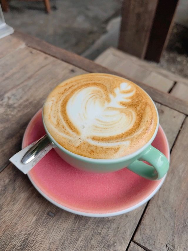 Zohng breakfast cafe & hostel