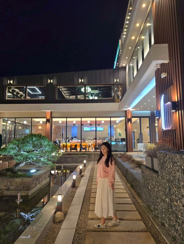봄향기 가득한 테라스가 낭만적인 부산카페🌸