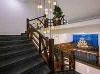 Title: Tranquil Luxury Amidst the Himalayas – A Stay at Kashmir Holiday Resort