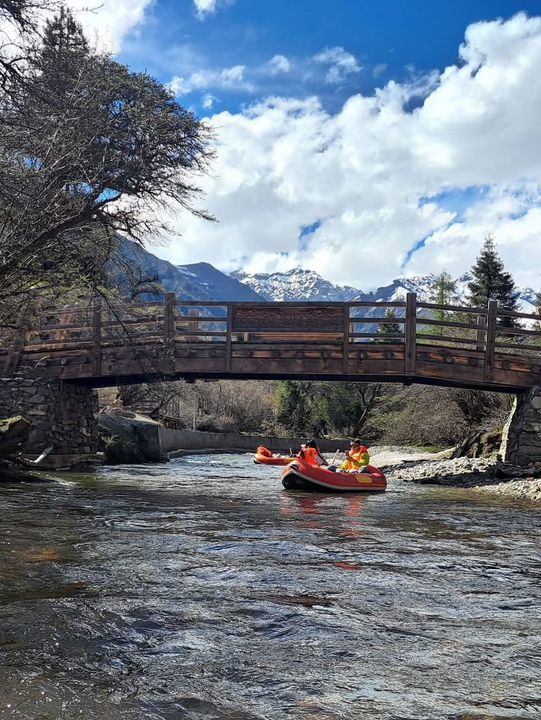 Rafting Activity in Chengdu – Mount Sigu