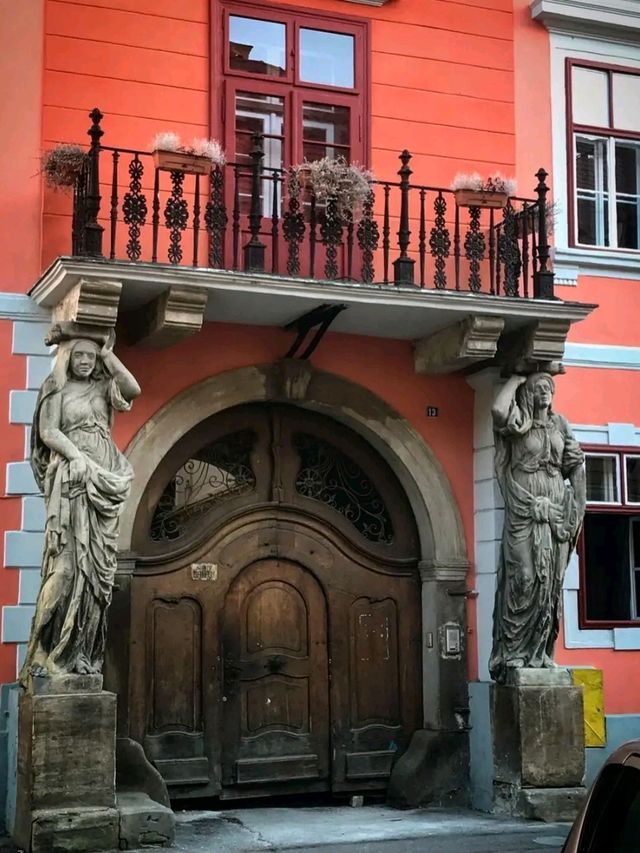 Sibiu: A Whimsical Waltz Through Watchful Rooftops