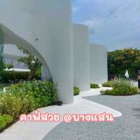 รวมพิกัดคาเฟ่บรรยากาศน่ารัก สุดชิล ในบางแสน