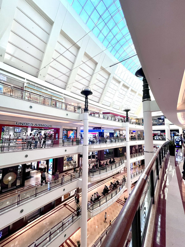 Summer Escape to the Iconic KLCC: Towers, Parks & Retail Wonders