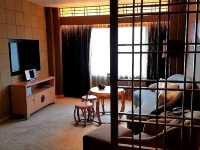 "LN Garden Hotel Guangzhou: Timeless Elegance in the Heart of the City"