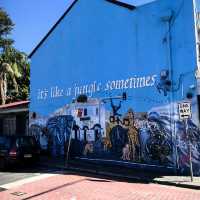 Exploring Newtown: Sydney’s Vibrant Street Art & Vintage Treasure Hub 🎨📷🎶