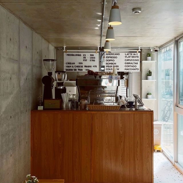LIO coffee shop