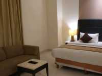 Golden Flower Bandung