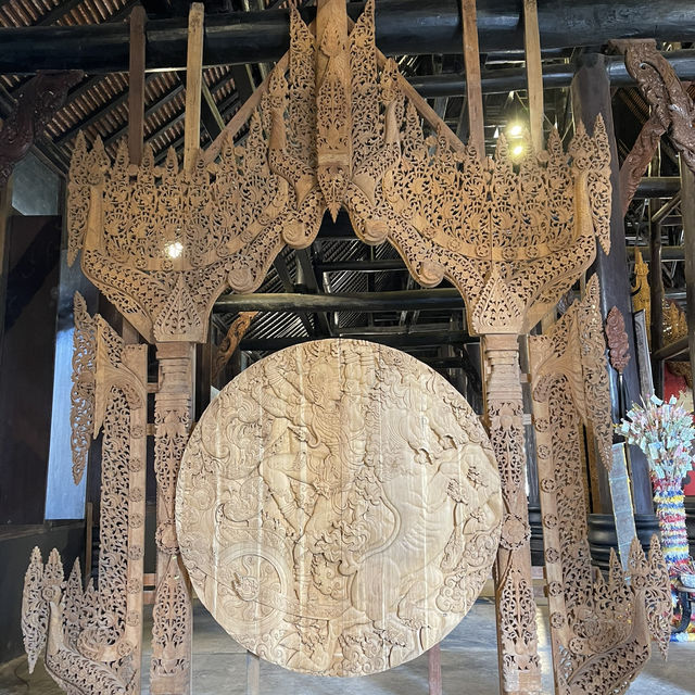 แอ่วเมืองเหนือ พิพิธภัณฑ์บ้านดำ