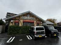 ☕ Wood, Warmth & Eggs Done Right: Morning Bliss at Komeda’s Gotemba 🍞