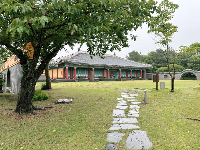 💚🍀 초록색 천연잔디가 맑은 서복공원 