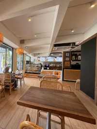 Apacaba Coffee Teluk Kemang in Port Dickson is a refreshing addition to the local café