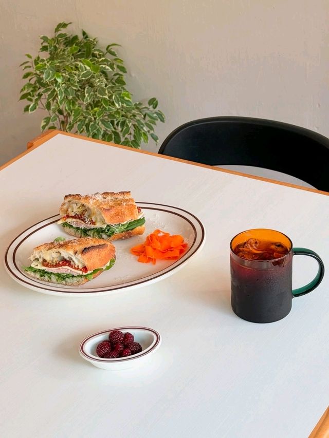 CAFE DOPY