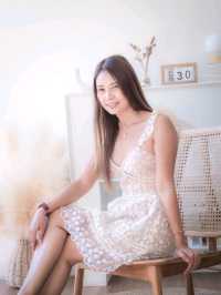 Summer Bloom Cafe