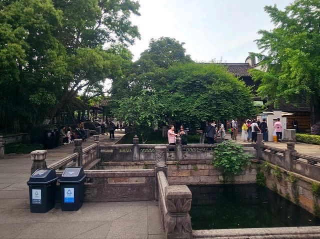 Visiting one of the best Water town in Jiangnan, Wuzhen