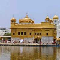 Golden Temple, Amritsar – A Place Where Peace Touches the Soul ✨