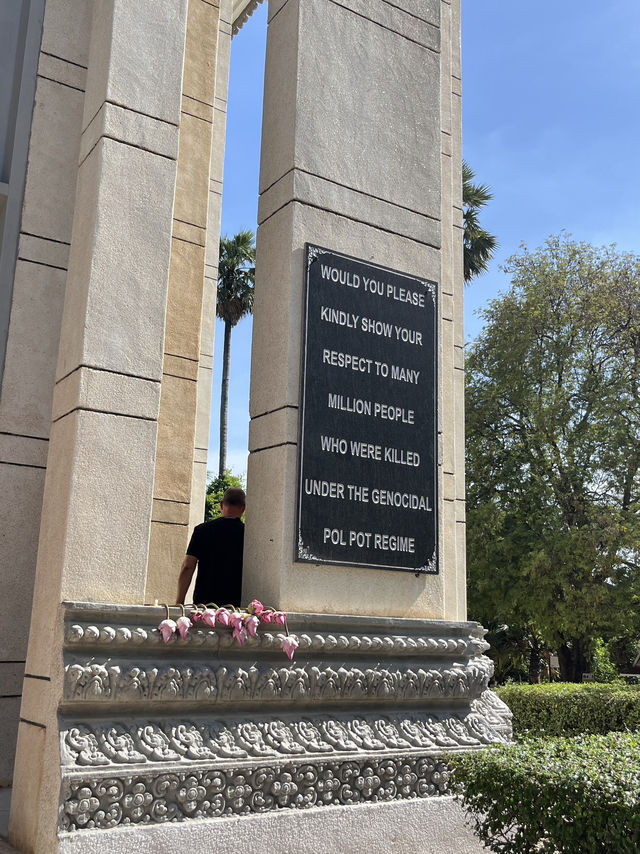 🕊️ Choeung Ek Killing Fields: A Place of Silence, A Plea for Peace ⚖️🌿