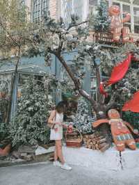 B-Story Café – Christmas Wonderland in the Heart of Bangkok 🎄🇹🇭