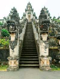 Finding Calm at Lempuyang Temple