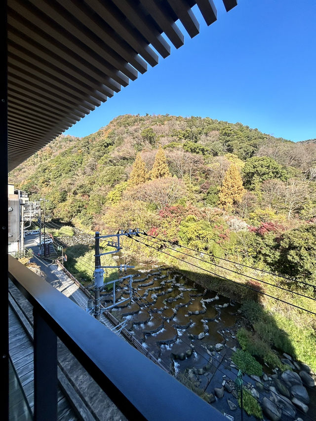《箱根/宿》コスパ◎ 全室露天風呂付きのモダン湯宿