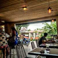 Tropical Vibe Cafe
