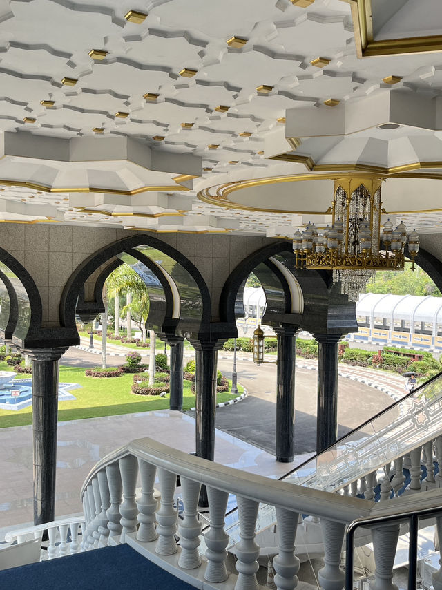 🕌 Jame' Asr Hassanil Bolkiah Mosque – Brunei’s Golden Jewel ✨
