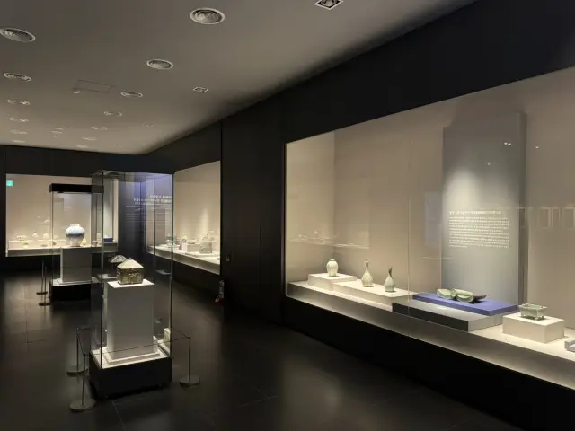 在酷暑中涼爽地學習歷史