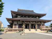 金澤 | 東本願寺金澤別院，是石川縣最具代表性的寺廟之一