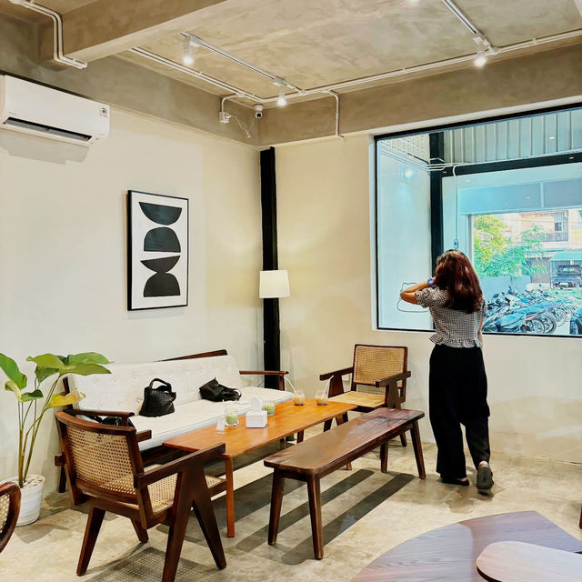 KIRO Cafe in Batam
