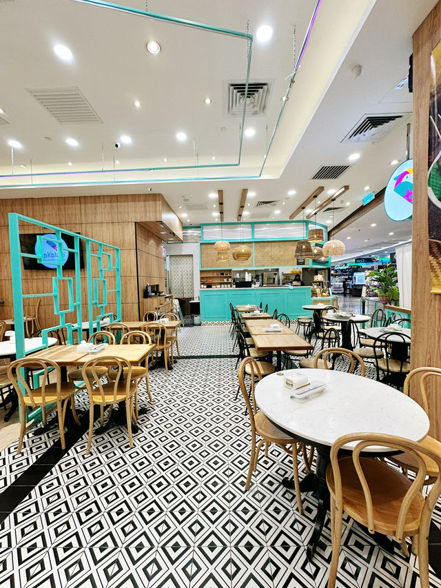 南国レトロな癒し空間！Kakatooでマレーシアの味を堪能