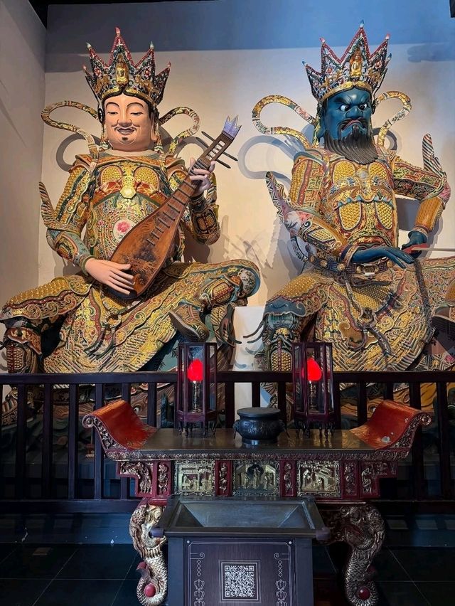 Peaceful Moments and Beautiful Statues at Jade Buddha Temple Shanghai