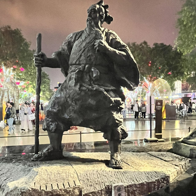 🌟 Datang Everbright City — Xi’an’s Nighttime Wonderland
