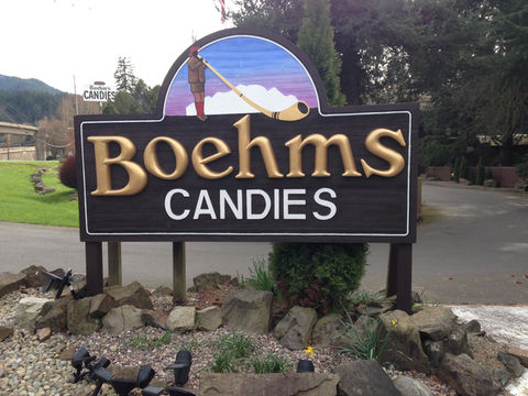 Boehm’s Candies & Chocolates 