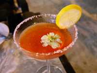 Blue Moon ร้านชิลเปิดใหม่ หาดทุ่งวัวแล่น