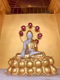 Kek Lok Si – Penang’s Temple of Lights and Faith