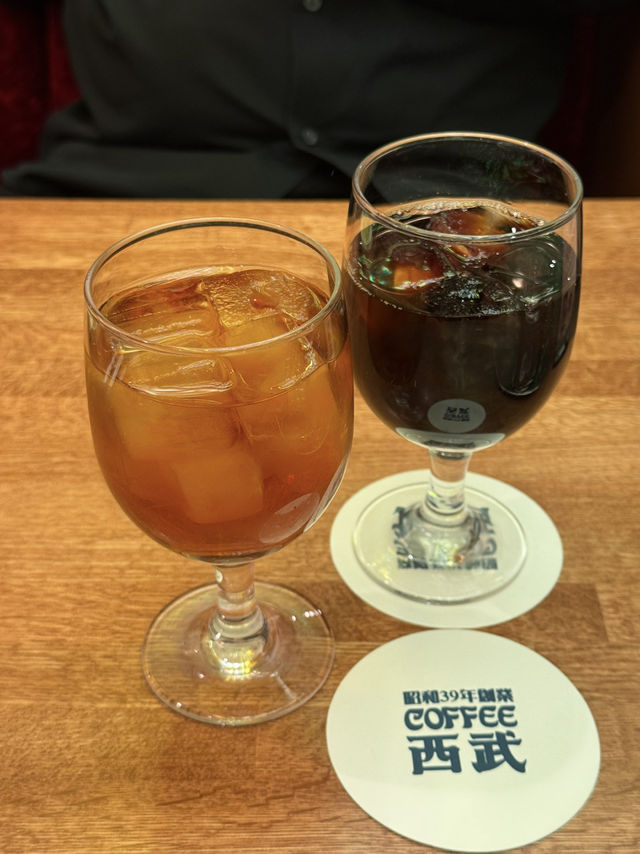 ☕️ Late-Night Café Hopping in Kabukicho, Shinjuku ☕️ Late-Night Café Hopping in Kabukicho, Shinjuku