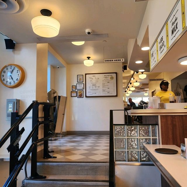 美國 紐約必吃起司漢堡 美國 紐約必吃起司漢堡